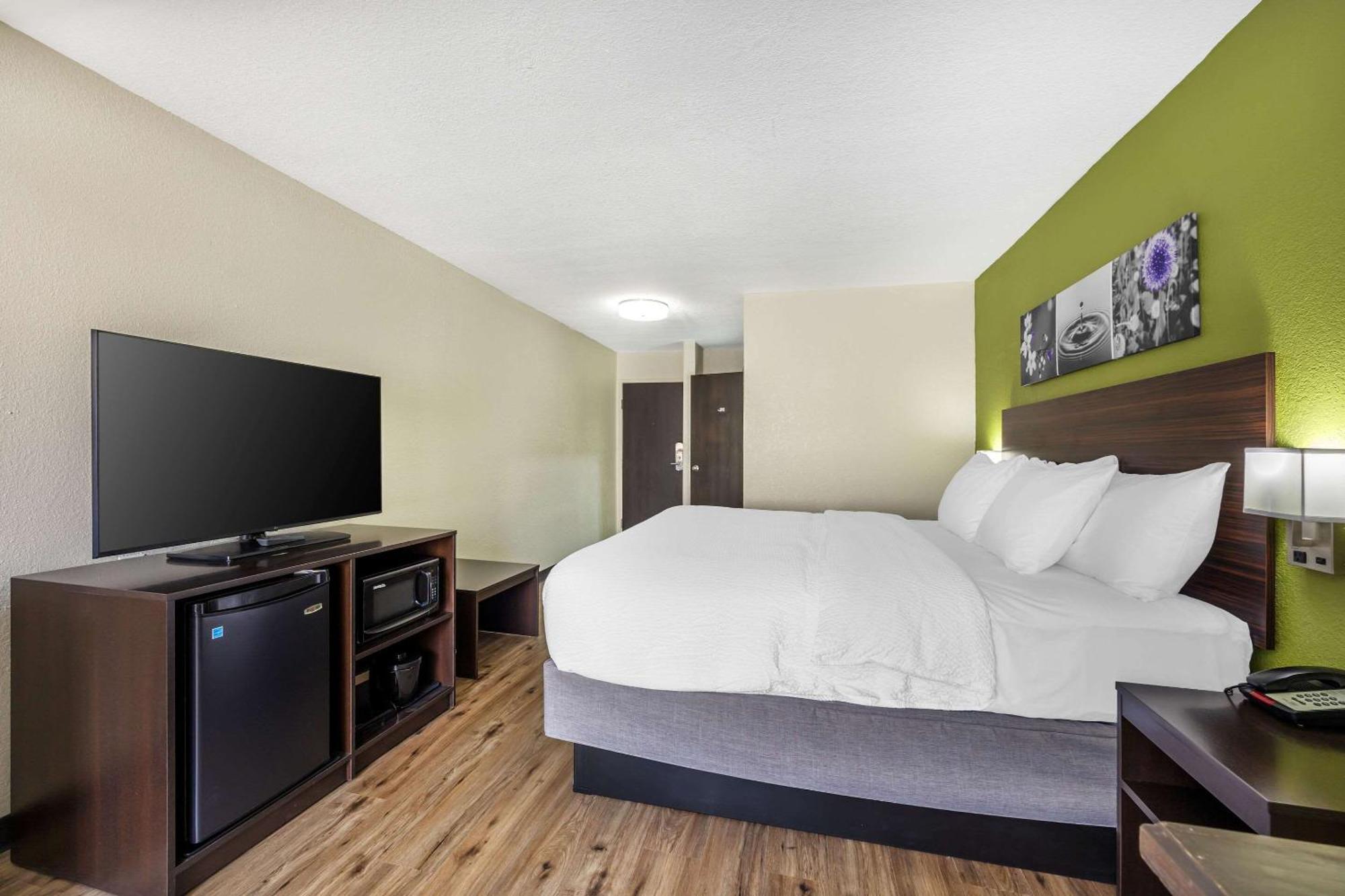 Sleep Inn & Suites Salina I-135 Dış mekan fotoğraf