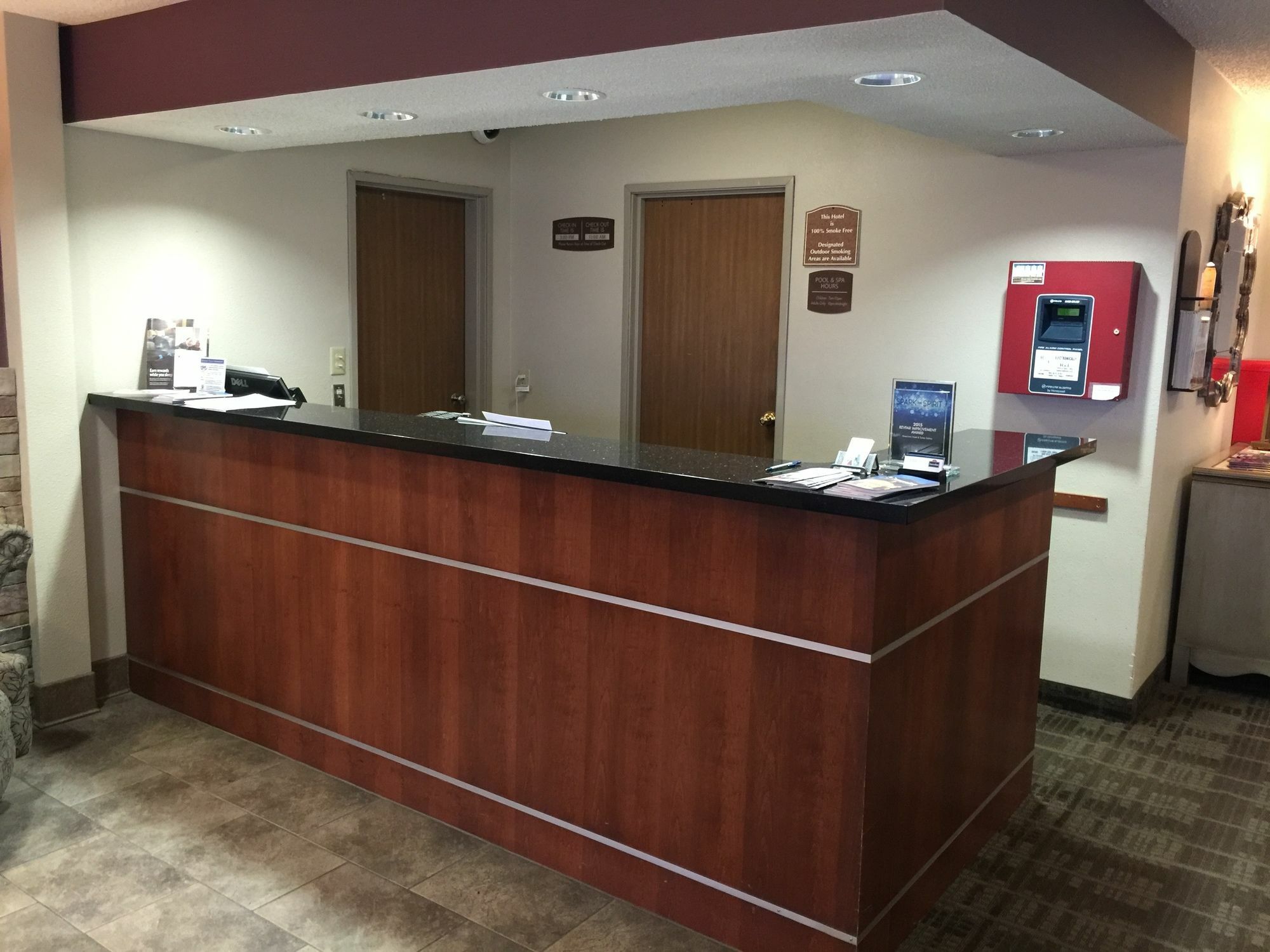 Sleep Inn & Suites Salina I-135 Dış mekan fotoğraf
